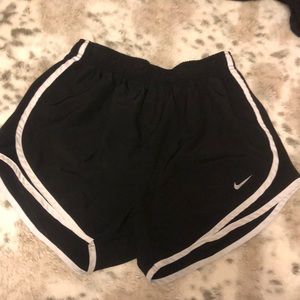 Woman’s Nike running short